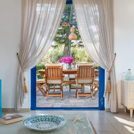 To Pyrgaki Apartment